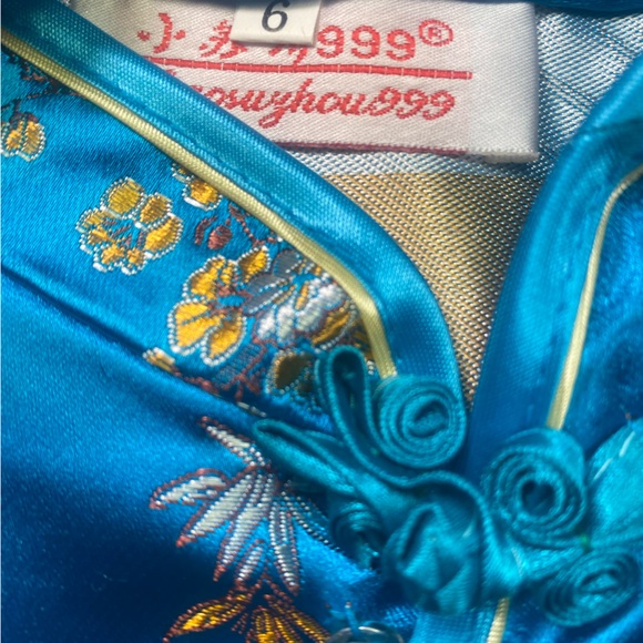 Chinese Classic Satin Dress for kids size 6 - Picture 6 of 6